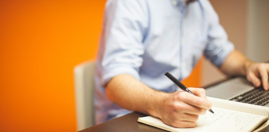 Βήμα – βήμα η ένταξη στο «Συν-εργασία» – Πώς θα παίρνουν την κρατική ενίσχυση οι μισθωτοί