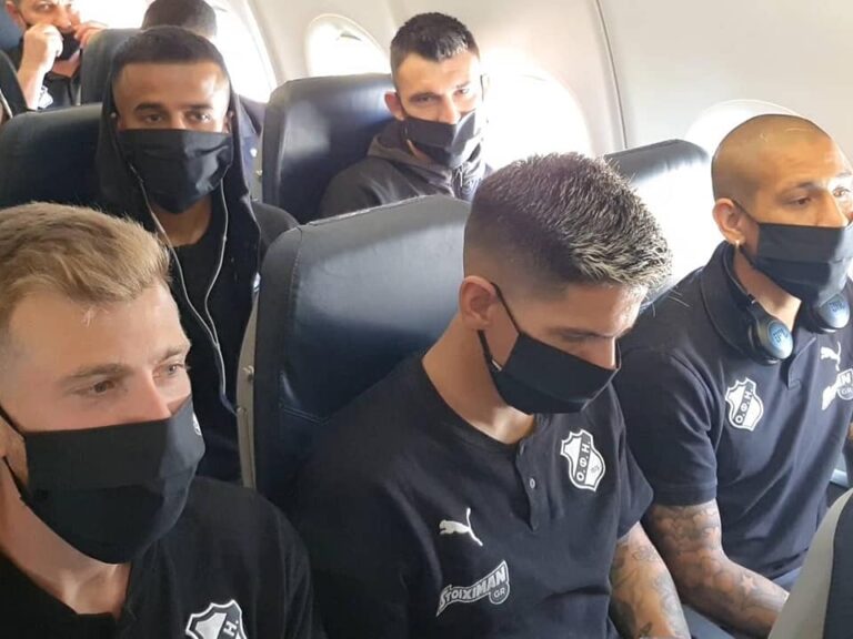 Πρώτη αποστολή στην εποχή του Covid-19:  “Πέταξε” με …μάσκες για το διπλό ο ΟΦΗ (pics)