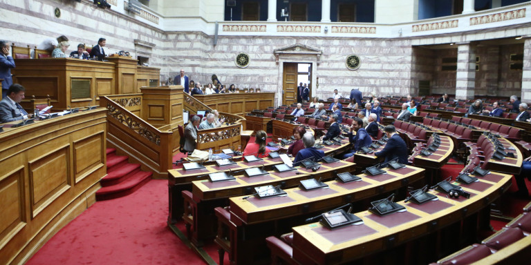 Θύελλα στη Βουλή με το ηχητικό Μιωνή – Παππά