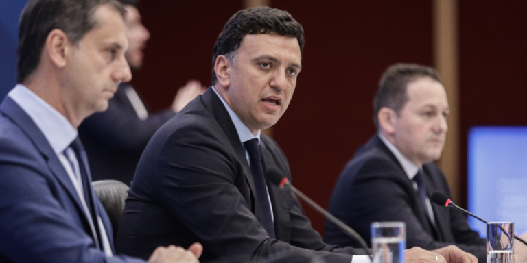 Το σχέδιο της κυβέρνησης για το άνοιγμα του τουρισμού