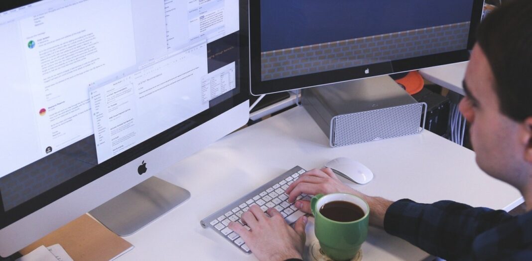 Ένας στους τέσσερις Έλληνες φοβάται ότι θα χάσει τη δουλειά του