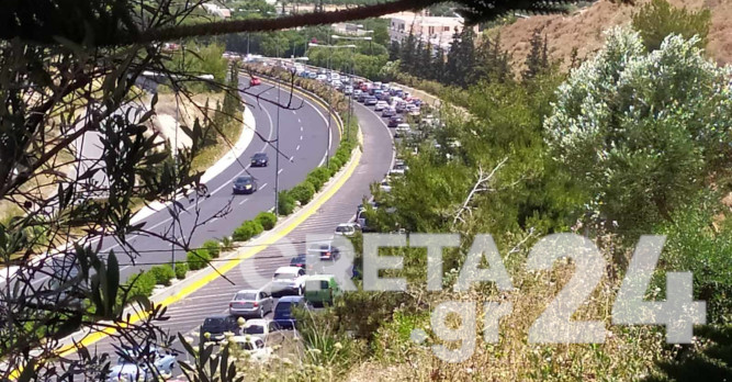 Ουρές ταλαιπωρίας στον ΒΟΑΚ – Δείτε τις εικόνες