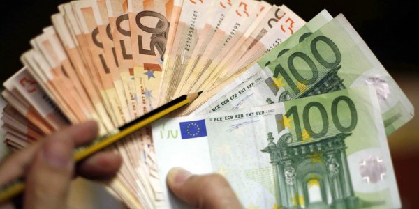 Επιστροφή φόρου: Ποια είναι τα κριτήρια σύμφωνα με την εγκύκλιο της ΑΑΔΕ