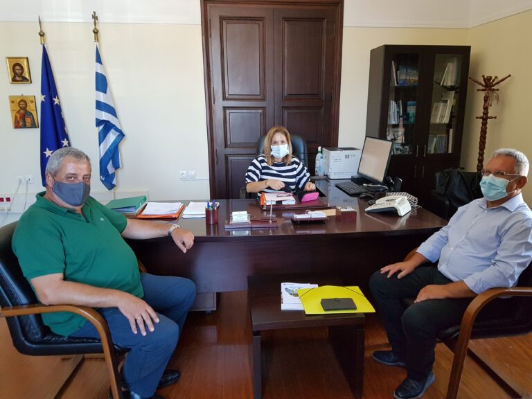 Με τον Προϊστάμενο της Περιφερειακής Διεύθυνσης Κρήτης του ΟΑΕΔ συναντήθηκε η Μ. Κοζυράκη
