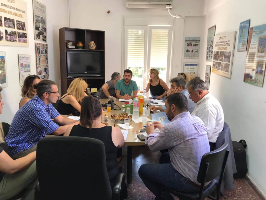 Στο επίκεντρο της συνάντησης το ζήτημα του αποκλεισμού εκπαιδευτικών από τους πίνακες του ΑΣΕΠ
