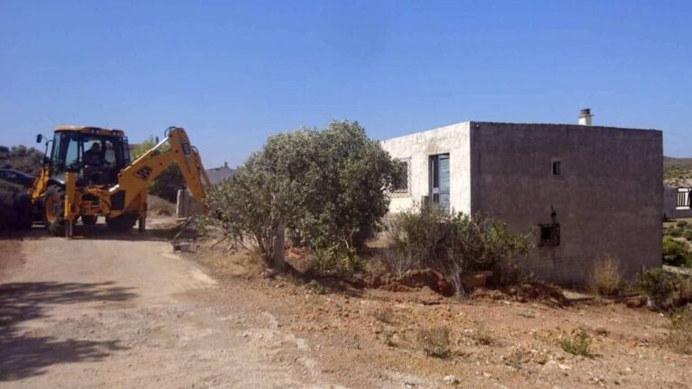 Αυθαίρετα: Έως πότε πρέπει να γίνει η τακτοποίησή τους – Ποια τα πρόστιμα