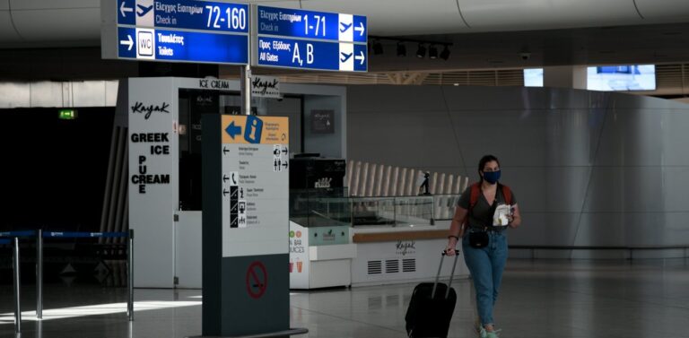 Κορωνοϊός: Ποια είναι τα τέσσερα κενά ασφαλείας στη μάχη με τον ιό – Έρχονται πιο αυστηρά τεστ