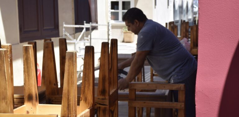 Eπιδότηση δανείων: Κατατέθηκε στη Βουλή το νομοσχέδιo – Ποιες είναι οι προϋποθέσεις