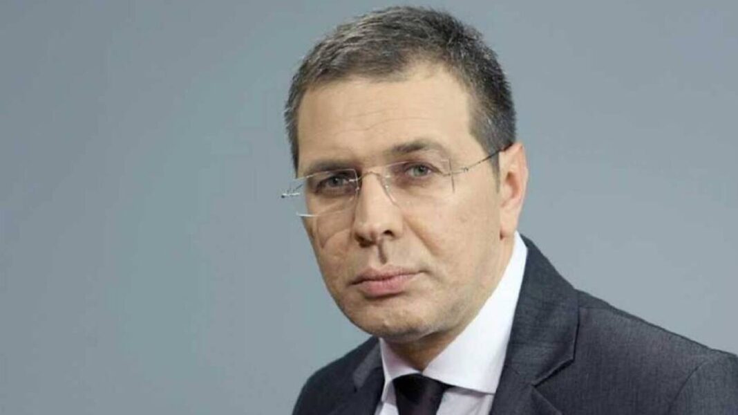 Απόπειρα δολοφονίας κατά του Στέφανου Χίου – Τον πυροβόλησαν έξω από το σπίτι του