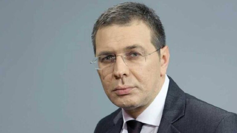 Απόπειρα δολοφονίας κατά του Στέφανου Χίου – Τον πυροβόλησαν έξω από το σπίτι του