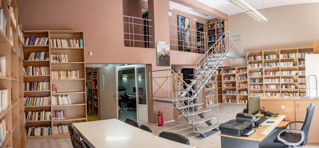 Επαναλειτουργεί η Δημοτική Βιβλιοθήκη Μαλεβιζίου