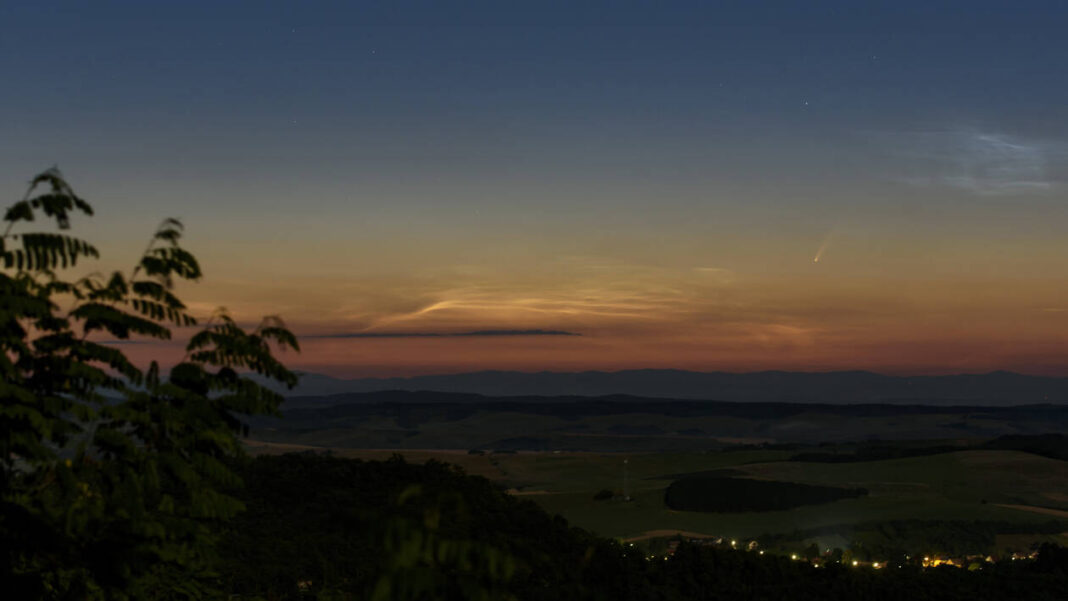 Ο κομήτης NEOWISE πλησιάζει όλο και περισσότερο τη Γη – Ορατό και από την Ελλάδα το πέρασμά του