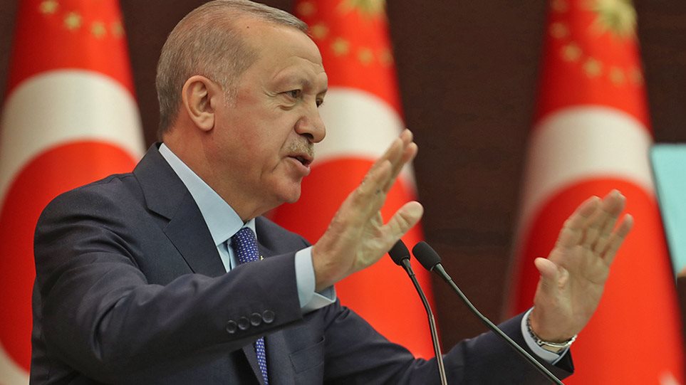 Ερντογάν: Βγείτε στο πεδίο ή αρχίστε το συντομότερο διαπραγματεύσεις