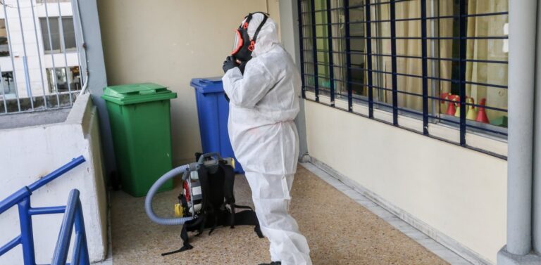 Σχολεία: Σενάριο για εκ περιτροπής διδασκαλία στο ξεκίνημα – Τι γίνεται με τους διορισμούς