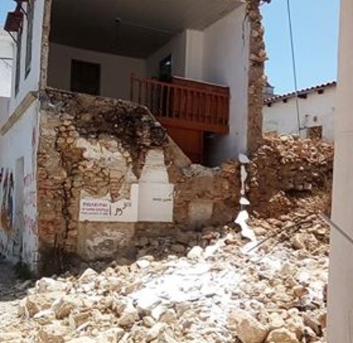 Hράκλειο: Κατέρρευσε κτίριο στην Αγία Τριάδα