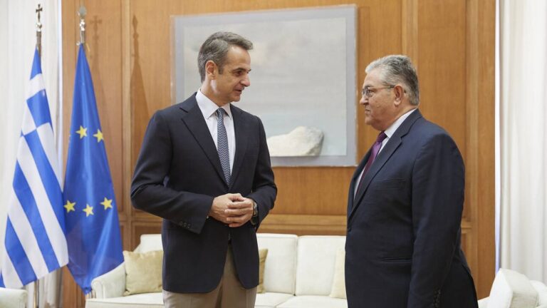 Συναντήσεις Μητσοτάκη με πολιτικούς αρχηγούς: Στόχος η συνεννόηση και ο γόνιμος διάλογος