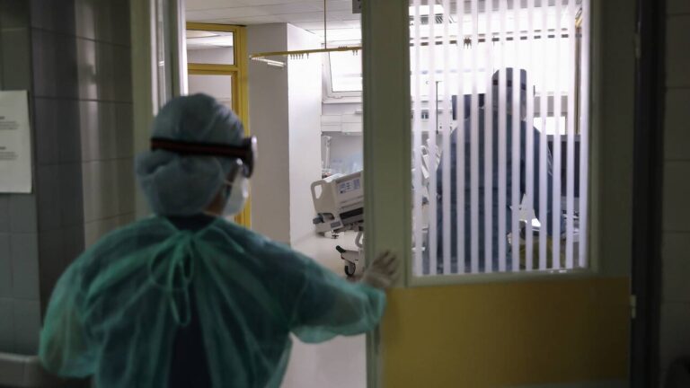 Κορωνοϊός: 204 οι θάνατοι στη χώρα