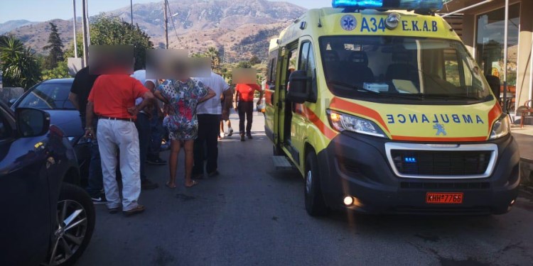 Νέο τροχαίο στην Κρήτη – Αυτοκίνητο παρέσυρε πεζό (εικόνες)