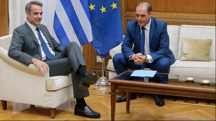Σύγκληση του συμβουλίου των πολιτικών αρχηγών ζήτησε ο Κυρ. Βελόπουλος
