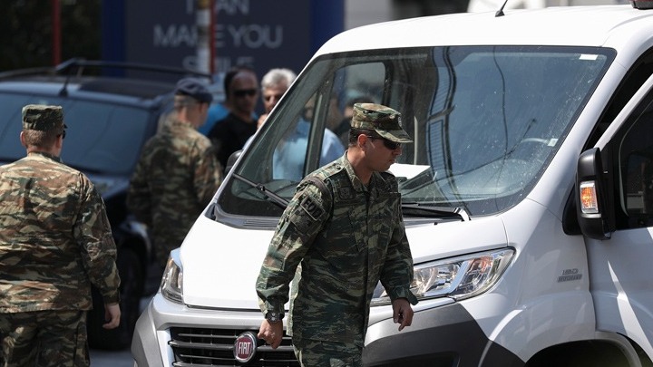 Aπομακρύνθηκε η χειροβομβίδα που εντοπίστηκε σε πλυντήριο οχημάτων
