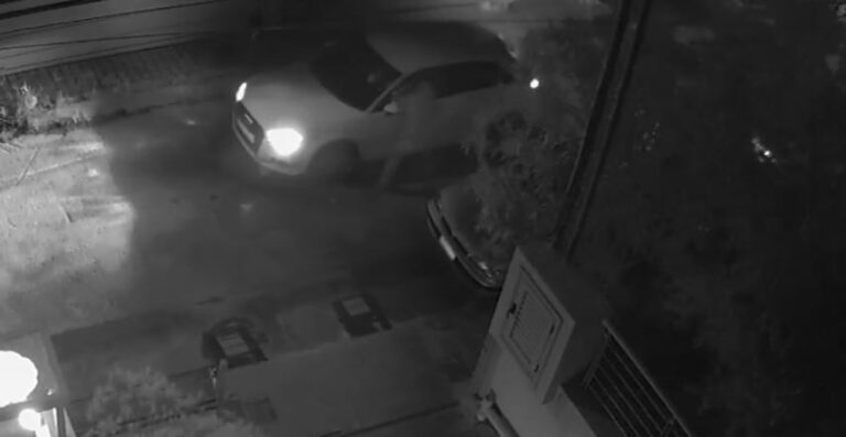 Στέφανος Χίος: Καρέ-ντοκουμέντο από κάμερα με τον δράστη να τον πυροβολεί