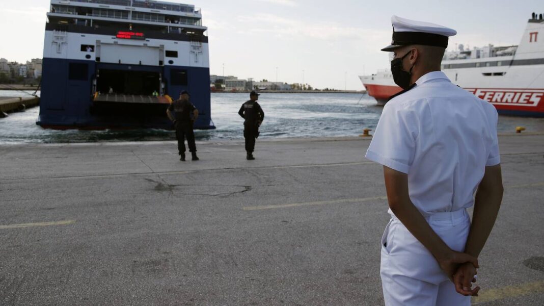 Βατόπουλος: Θα υπάρξει μικρή αύξηση κρουσμάτων – Τι να προσέξουν όσοι επιστρέφουν