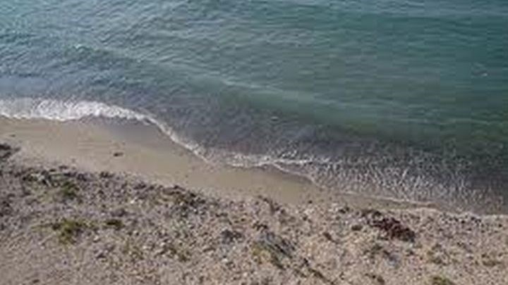 Λουόμενος βρήκε οστό σε παραλία της Κρήτης