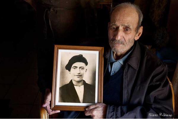 «12 Αυγούστου του 1944 σκοτώσανε τον Σταύρο» – Η ιστορία του «απαγορευμένου» ήρωα