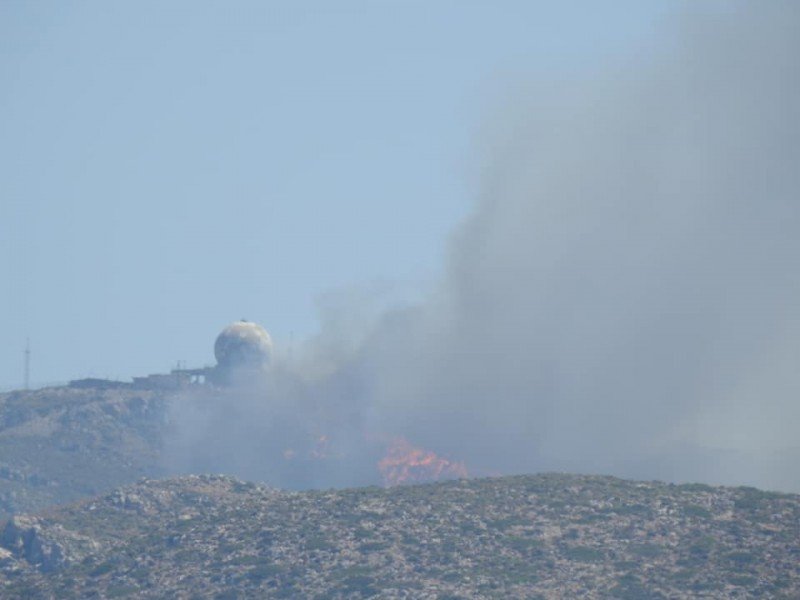 Κρήτη: Μαίνεται η μεγάλη πυρκαγιά – Κινδυνεύει πάλι η Σκλαβοπούλα (εικόνες + βίντεο)