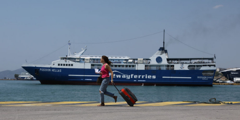 Κορωνοϊός: «Σαφάρι» του Λιμενικού στα λιμάνια, δεκάδες παραβάσεις
