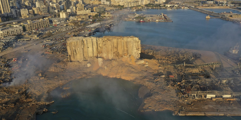 Βηρυτός: Η ισχυρότερη έκρηξη μετά την Χιροσίμα και το Ναγκασάκι – 135 νεκροί, 5.000 τραυματίες