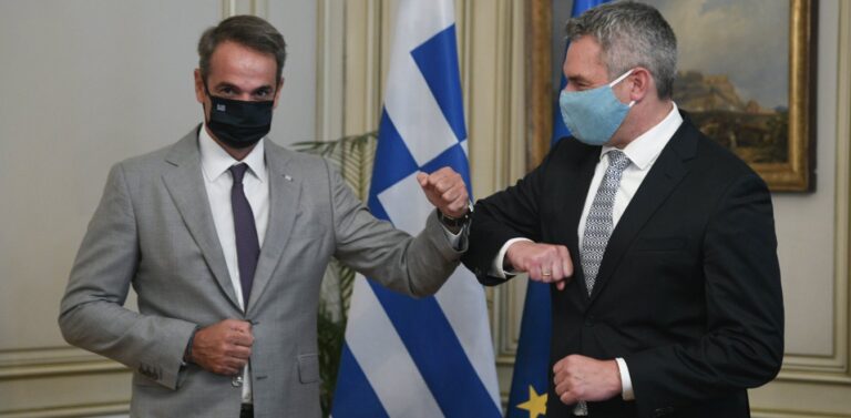 Συνάντηση Μητσοτάκη – ΥΠΕΣ Αυστρίας: Μεταναστευτικό και τουρκική προκλητικότητα στο επίκεντρο