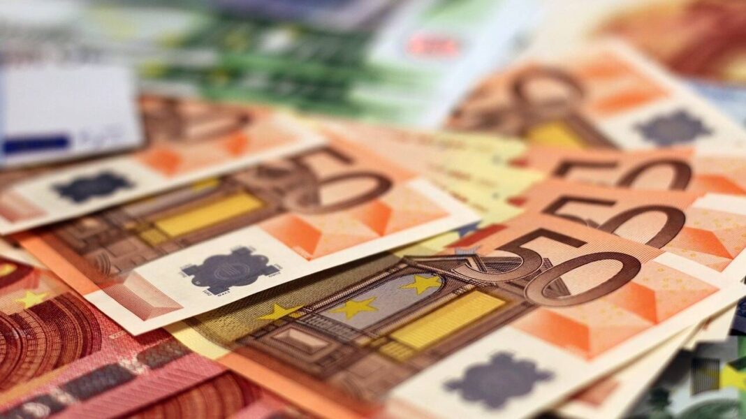 Χρηματοδοτικά εργαλεία για μικρομεσαίους: Τα εγγυημένα επενδυτικά δάνεια και τα «έξυπνα» έως 50.000 ευρώ