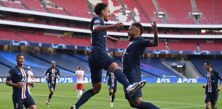 Τρομερή μπάλα η Παρί-Πάει φουλ για την κούπα του Champions League (VIDEO)