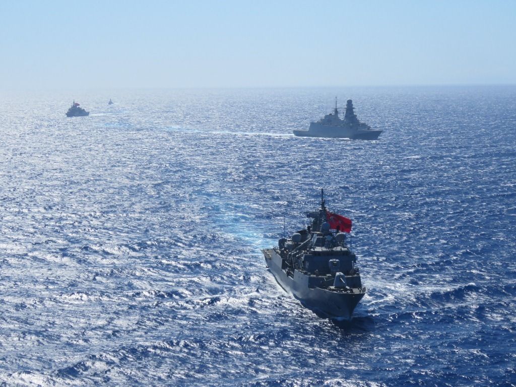 Συνεχίζει τις προκλήσεις η Τουρκία: Νέα Navtex για άσκηση πολεμικού ναυτικού νότια της Κρήτης