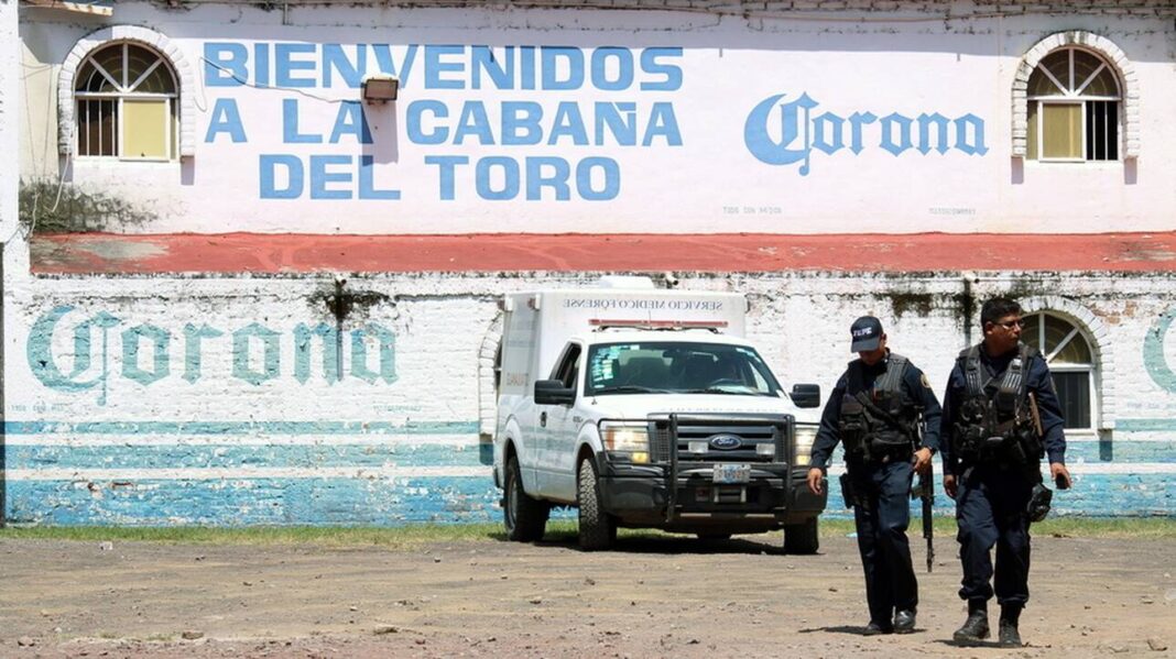 Μεξικό: Ένοπλοι άνοιξαν πυρ σε μπαρ – 11 άνθρωποι νεκροί