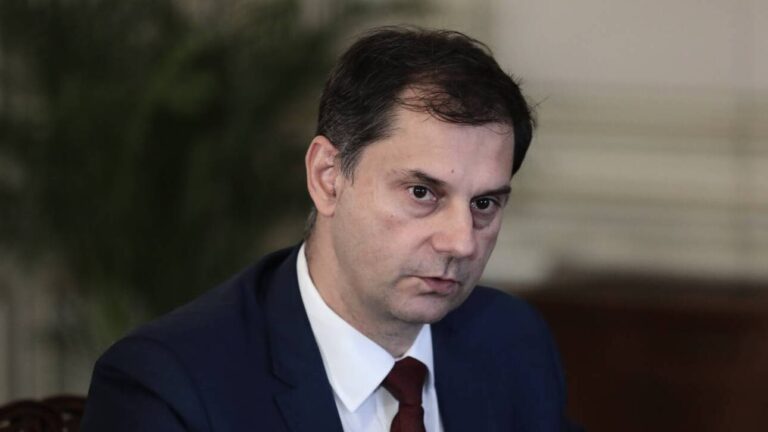 Θεοχάρης: Είμαι υπερήφανος για το πώς ανοίξαμε τον τουρισμό στην Ελλάδα