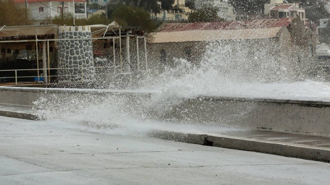 2839203 Κακοκαιρία «Ιανός»: Ποιες περιοχές της χώρας κηρύσσονται σε κατάσταση έκτακτης ανάγκης
