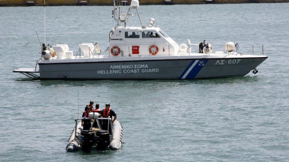 Στην Κρήτη η ταφή των τεσσάρων μεταναστών από το ναυάγιο