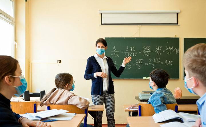 Ηράκλειο: Αντιδράσεις για τους ελέγχους στα σχολεία για τις μάσκες