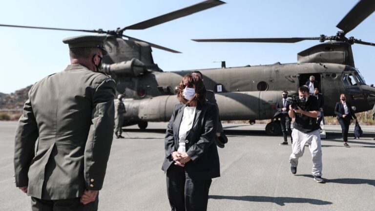 Στο Καστελόριζο η Κ. Σακελλαροπούλου: Η Τουρκία υψώνει φραγμούς ανάμεσα στους λαούς