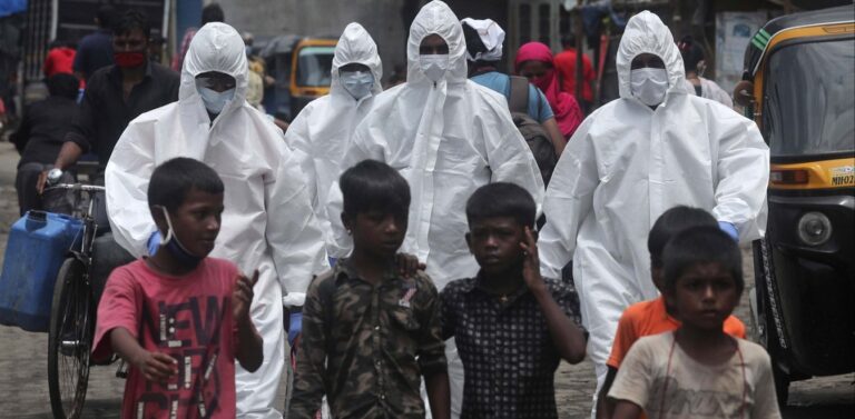 Κορωνοϊός: 86.052 κρούσματα σε 24 ώρες στην Ινδία – 1.141 οι θάνατοι