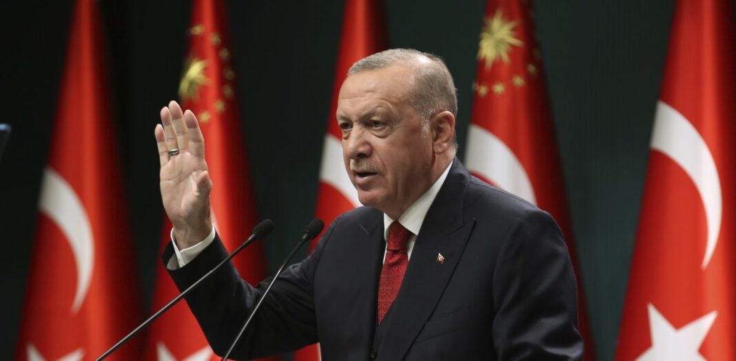 Ερντογάν: Η ύπουλη και αμαρτωλή Ευρώπη προσπαθεί να μας υποδουλώσει
