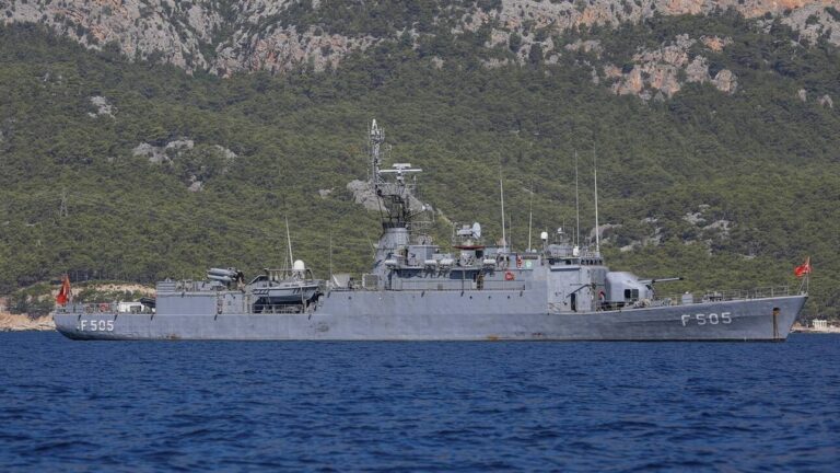 Προκλητική τουρκική αντί – Navtex: Ζητά την αποστρατικοποίηση της Χίου