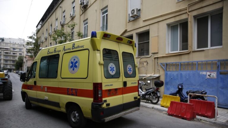 Κορωνοϊός: Ασθενής με βαριά συμπτώματα του ιού το έσκασε από το παράθυρο