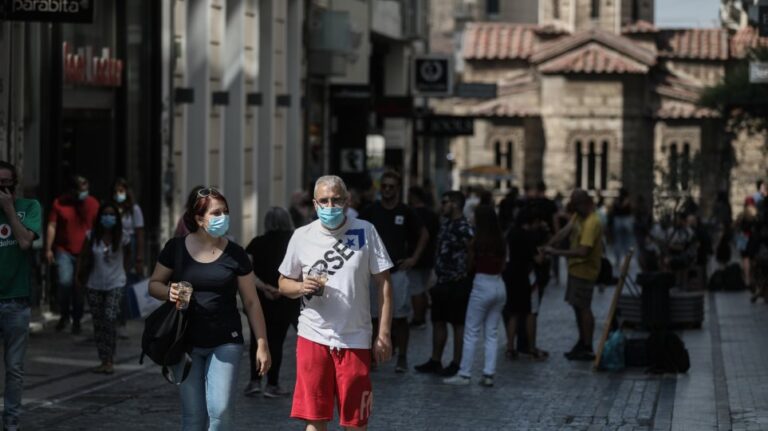 Θάνος Δημόπουλος: To lockdown δεν είναι «εύκολος δρόμος» – Πώς θα το αποφύγουμε
