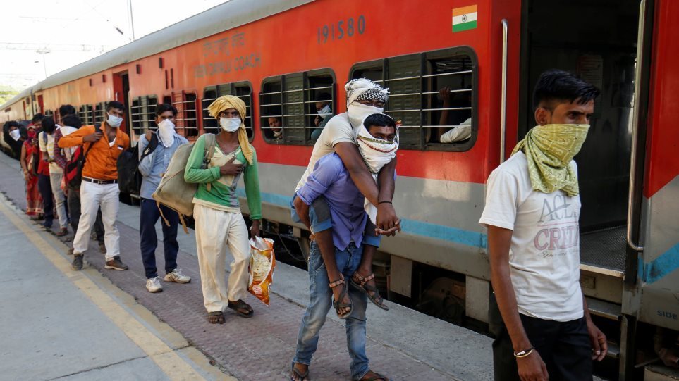 Κορωνοϊός: «Καλπάζει» ο ιός στην Ινδία – 96.424 νέα κρούσματα σε 24 ώρες