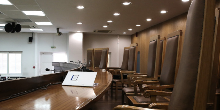 Κορωνοϊός: Εως 31 Οκτωβρίου τα μέτρα προστασίας σε δικαστήρια, υποθηκοφυλακεία, κτηματολογικά γραφεία