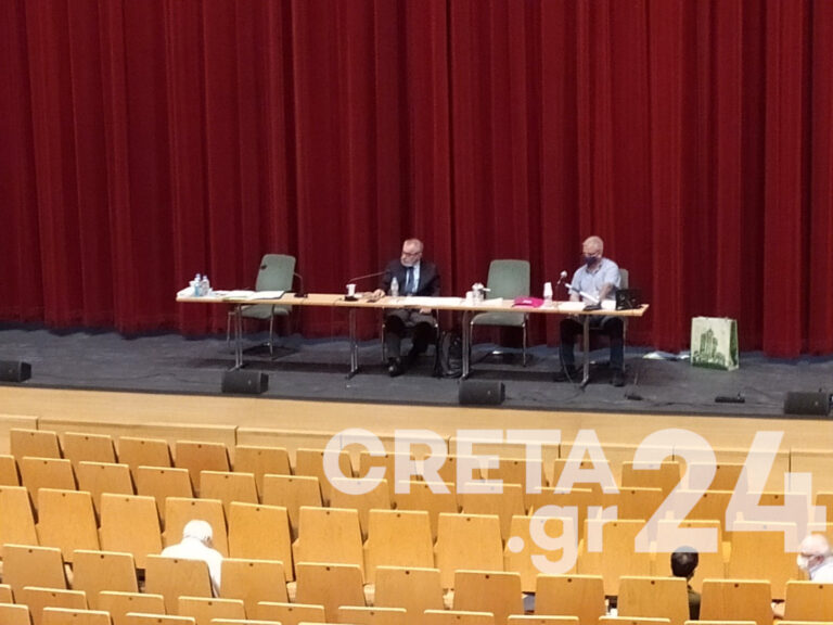 Ηράκλειο: Συνεδριάζει το Δημοτικό Συμβούλιο (εικόνες)