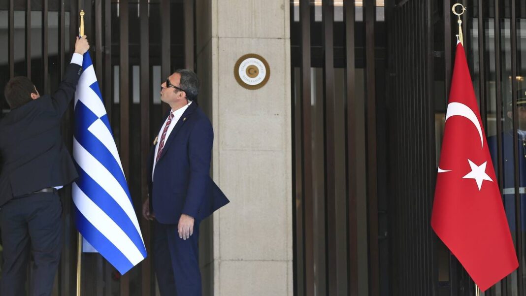 Διπλωματικό επεισόδιο λόγω πρωτοσέλιδου – Η Άγκυρα κάλεσε τον Έλληνα πρέσβη στο ΥΠΕΞ